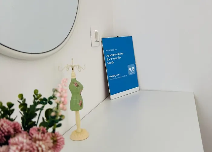 Erika - For 2 Near The *