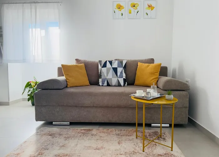 公寓 Erika - For 2 Near The 普拉